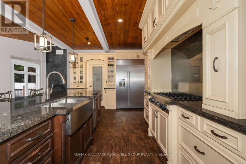185 Skylark Road, Tiny, photo 8
