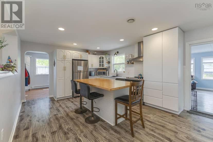 1636 Porter's Lane — photo 13 of 39