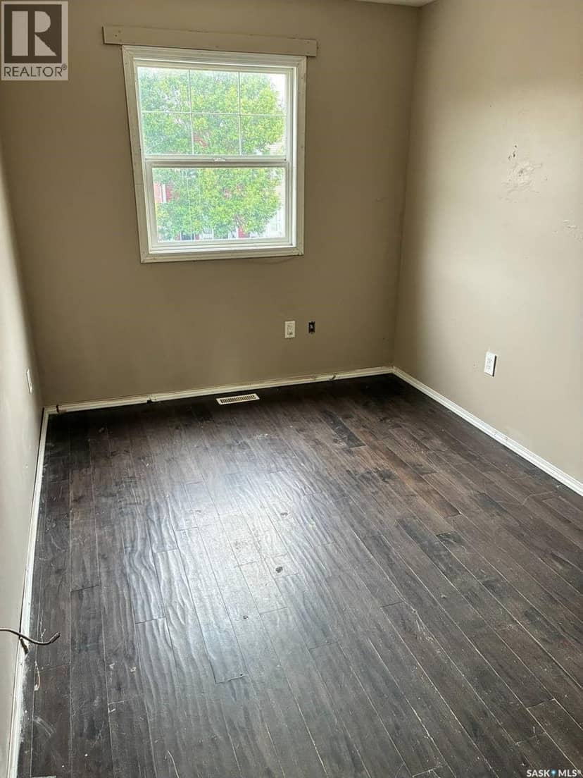1210 14th AVENUE — photo 14 of 16