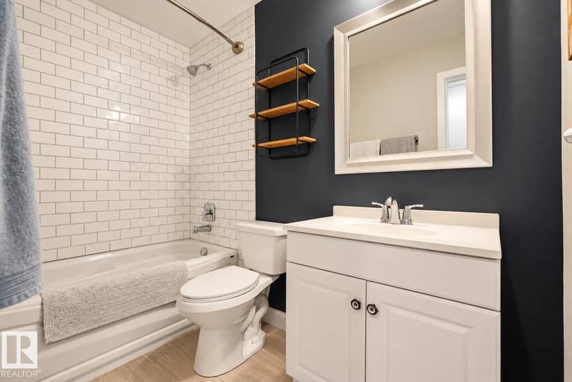 11 Brunswick Cr — photo 33 of 40