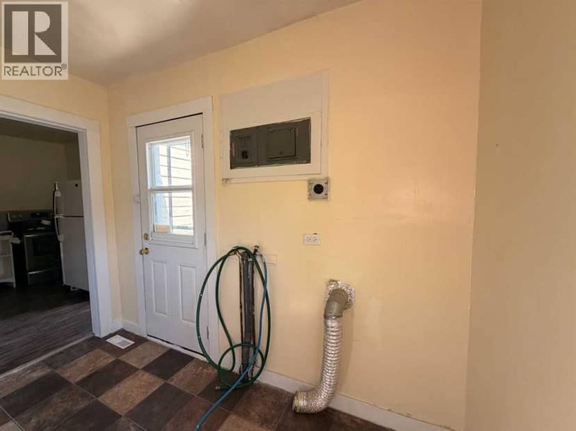 737 6 Avenue — photo 12 of 21