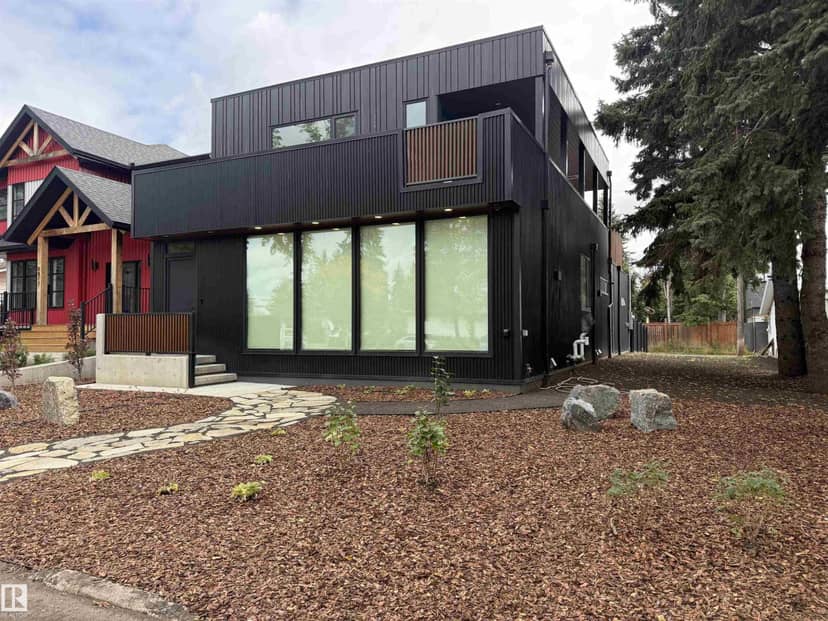 8815 142 ST NW, Edmonton, photo 2