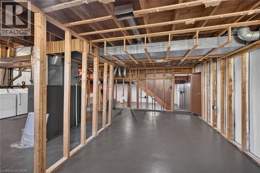 6176 RAINHAM Road — photo 40 of 40