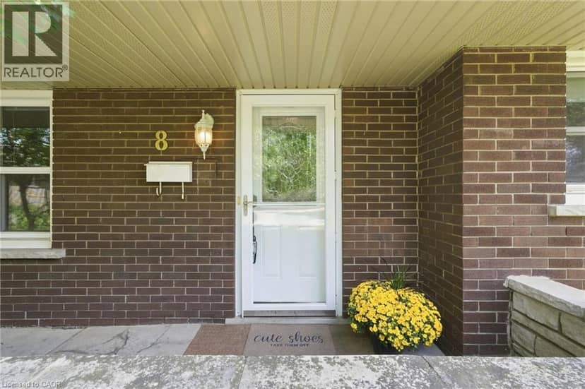 8 EMMING Court — photo 5 of 40