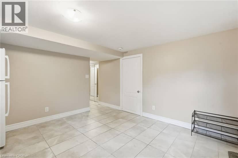 8 EMMING Court — photo 38 of 40