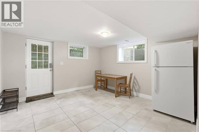 8 EMMING Court — photo 37 of 40