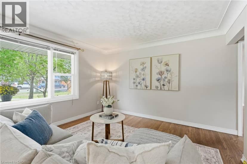 8 EMMING Court — photo 9 of 40