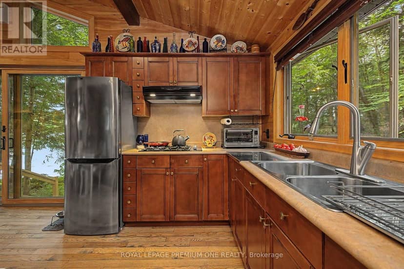 219 Crane Lake Water — photo 19 of 38