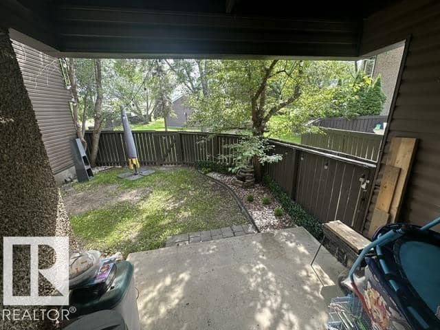 18020 96 AV NW — photo 10 of 40