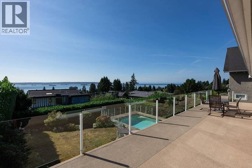 2316 NELSON AVENUE, West Vancouver