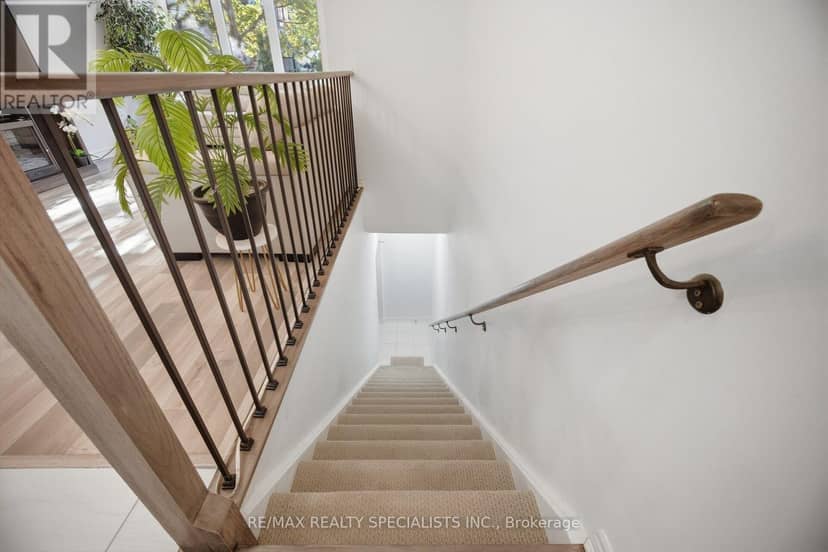 7 - 2232 Bromsgrove Road — photo 39 of 40