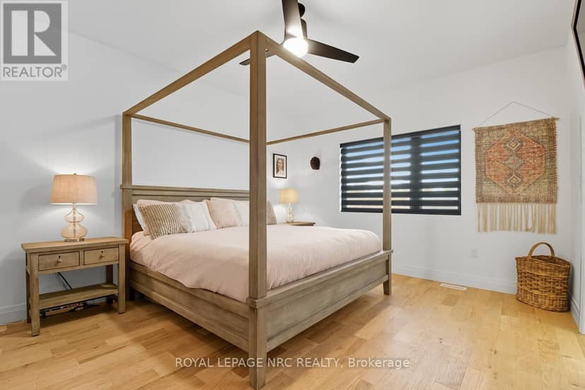 1007 Clare Avenue — photo 26 of 40
