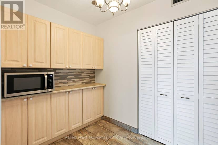 2108 - 1300 Bloor Street — photo 10 of 40