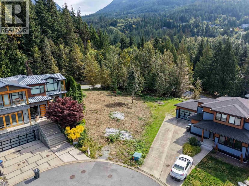 936 THISTLE PLACE, Britannia Beach, photo 8