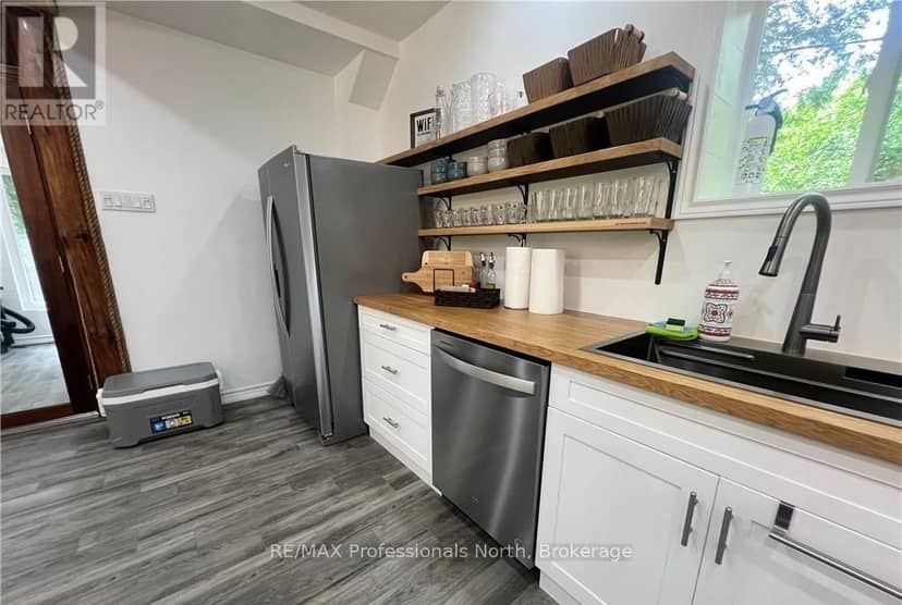 298 Angus Point Road — photo 12 of 40