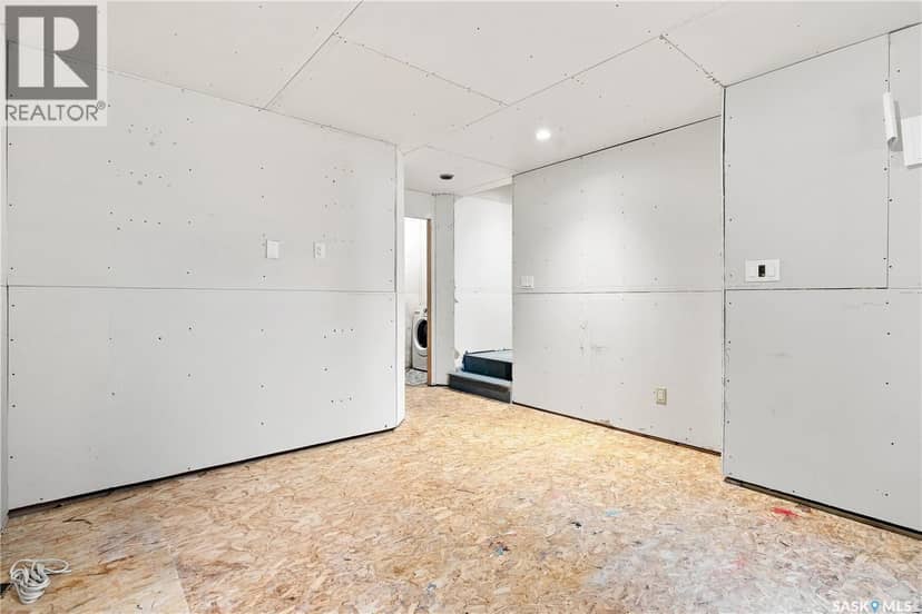 5540 Prefontaine AVENUE — photo 39 of 40