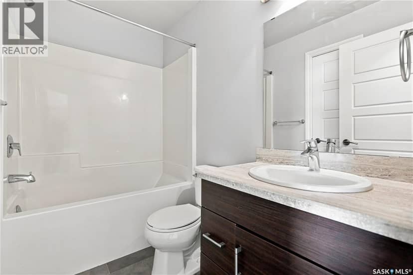 5540 Prefontaine AVENUE — photo 31 of 40