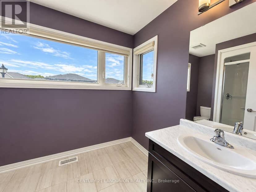 109 Acacia Road — photo 35 of 40