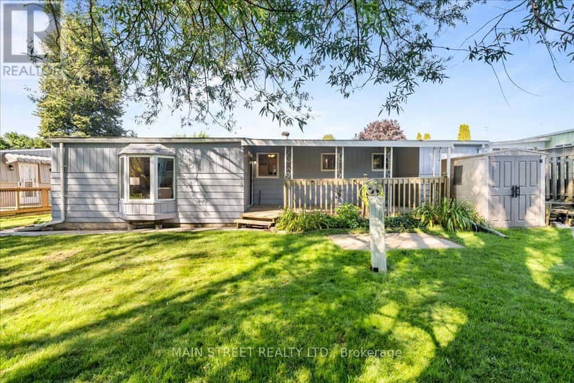 2 Pineridge Crescent — photo 33 of 35