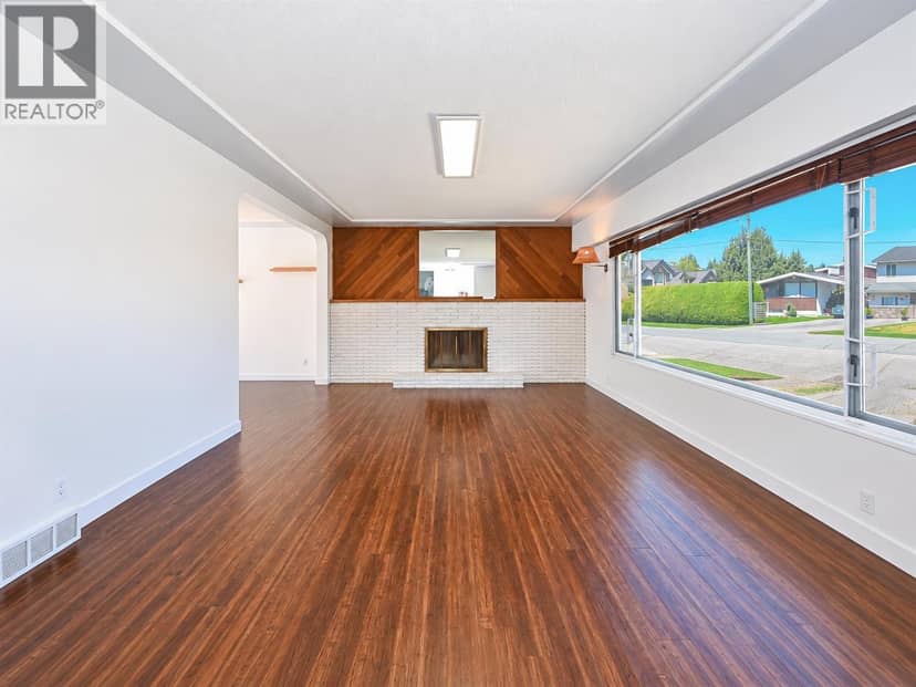 9820 BERRY ROAD, Richmond, photo 3