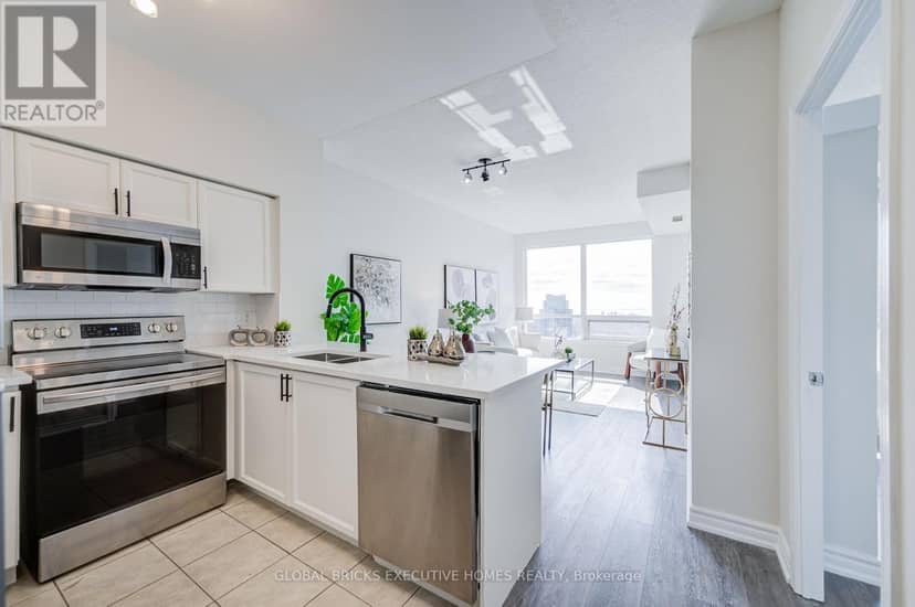 2911 - 388 Prince Of Wales Drive — photo 5 of 23