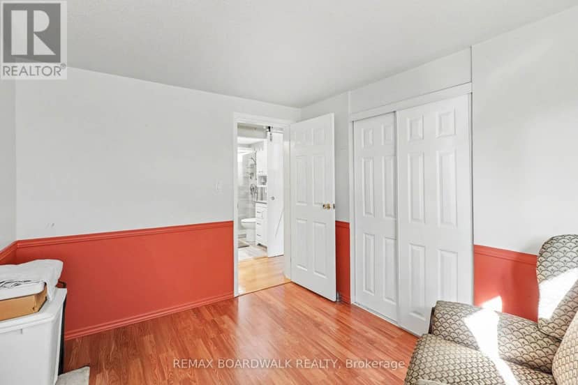 389 Hatfield Crescent — photo 20 of 40