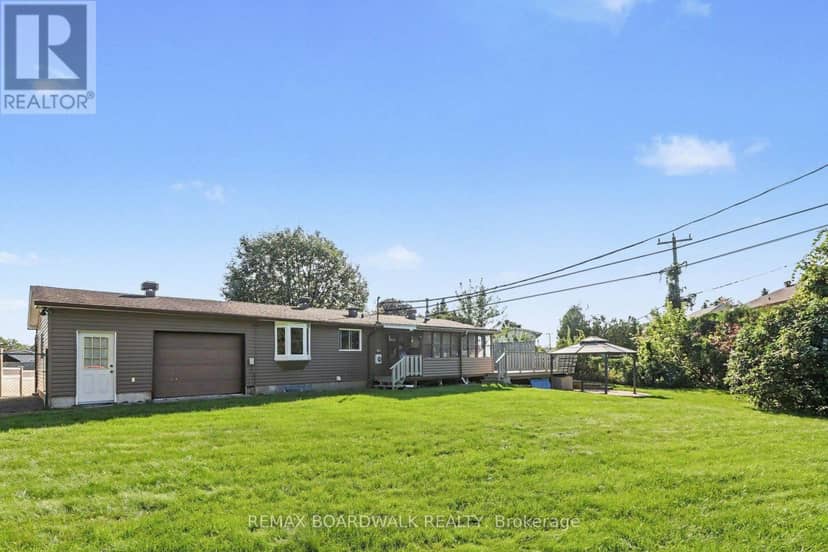 389 Hatfield Crescent — photo 38 of 40