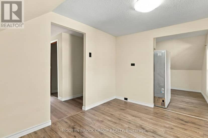 7 Elm Street — photo 17 of 24