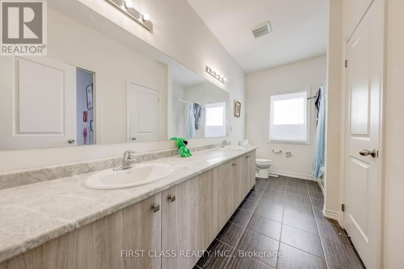 7 Cranley Road — photo 38 of 40