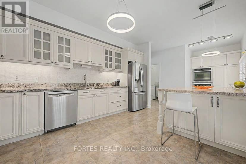 1160 Islington Avenue — photo 13 of 40