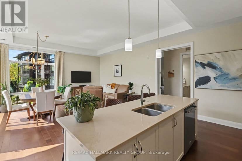 202 - 110 Cortile Private — photo 10 of 35