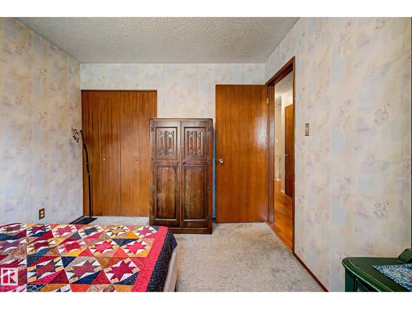 23 Montcalm Cr — photo 21 of 40