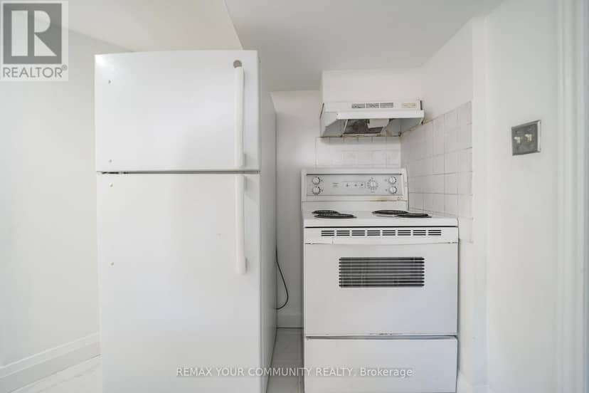 102 Hearst Circle — photo 26 of 30