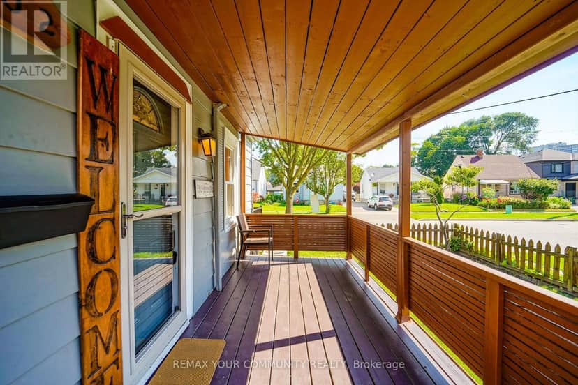 102 Hearst Circle — photo 17 of 30
