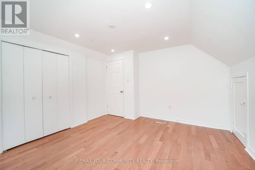102 Hearst Circle — photo 15 of 30