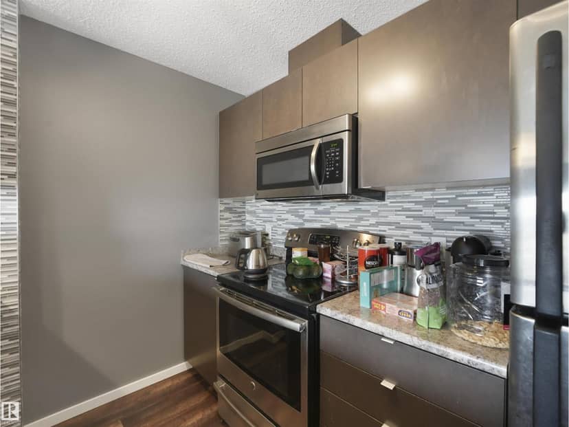 #414 340 Windermere Rd NW — photo 12 of 29