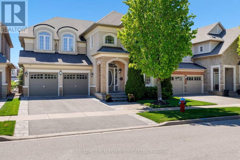 147 Innville Crescent — photo 1 of 40