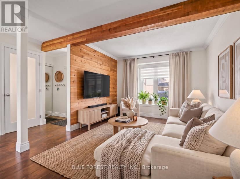 16 - 25 Erica Crescent — photo 8 of 40
