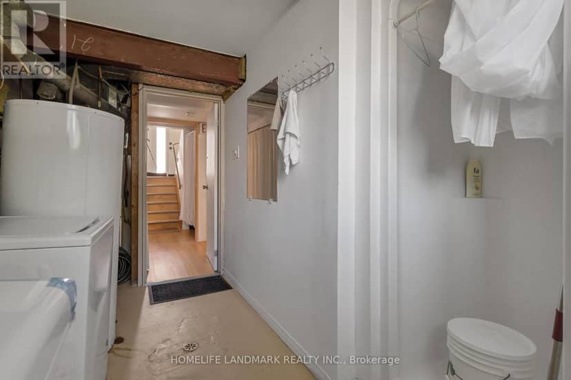 2 - 427 Keats Way — photo 23 of 28