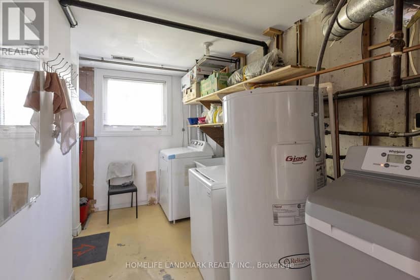 2 - 427 Keats Way — photo 24 of 28