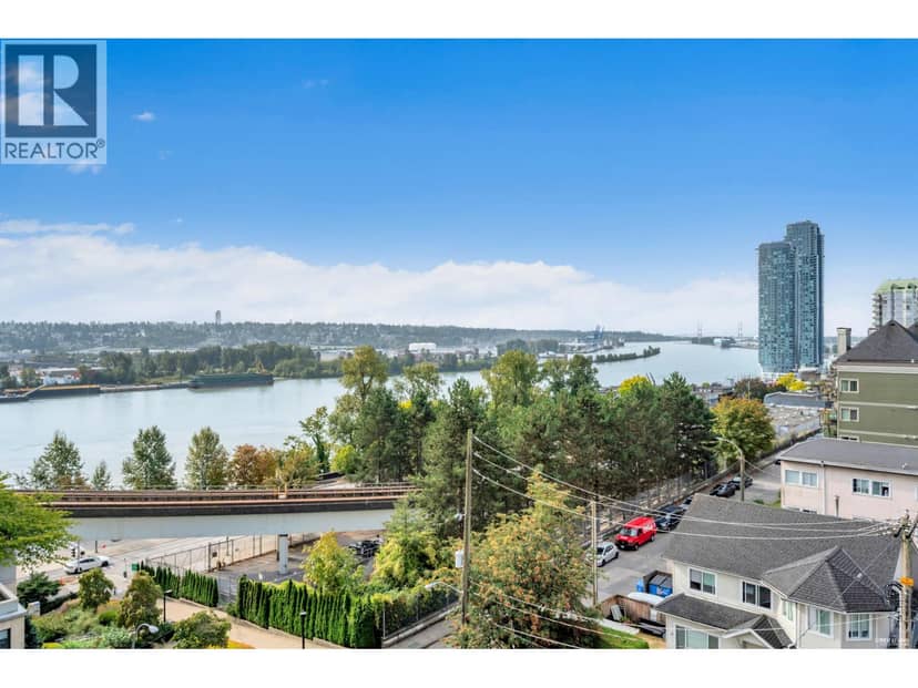 701 31 ELLIOT STREET, New Westminster