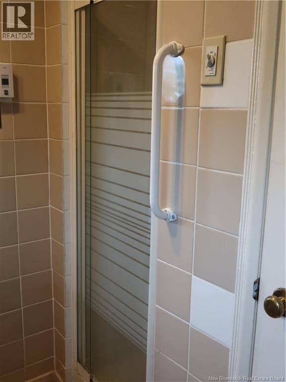 21 Burnside Road — photo 19 of 22