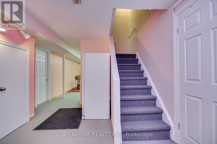 71 Stock Avenue — photo 38 of 40