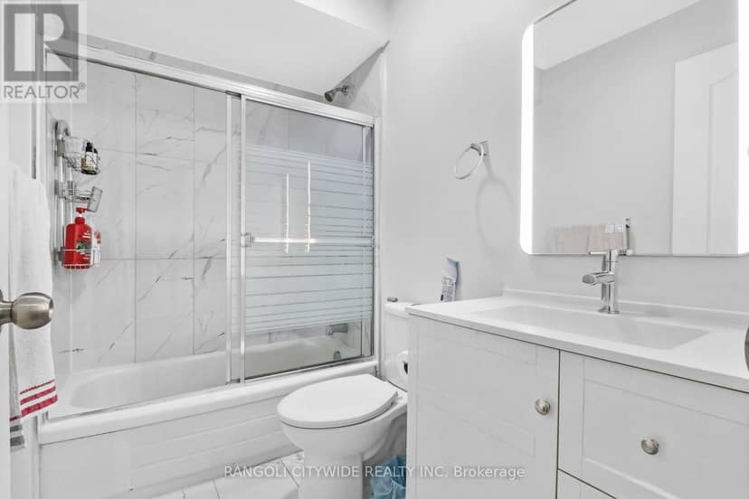 5962 Pineglade Crescent — photo 19 of 30