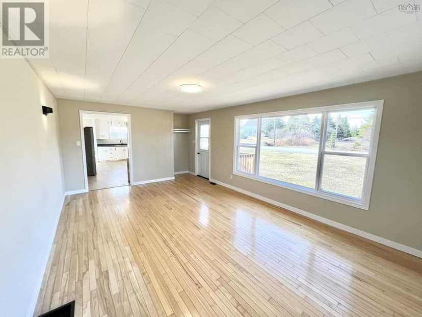 89 Stoney Island Road — photo 14 of 40