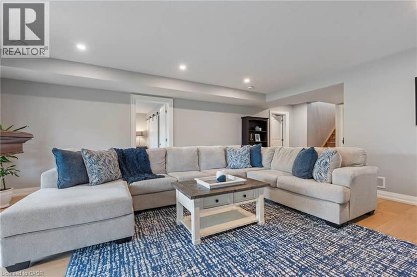 47 BLUENOSE Drive — photo 28 of 40
