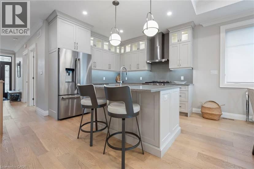 47 BLUENOSE Drive — photo 9 of 40