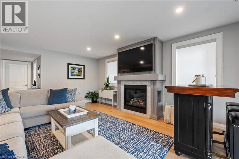 47 BLUENOSE Drive — photo 30 of 40