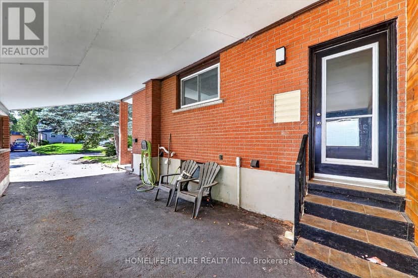 7 Cardill Crescent — photo 30 of 32