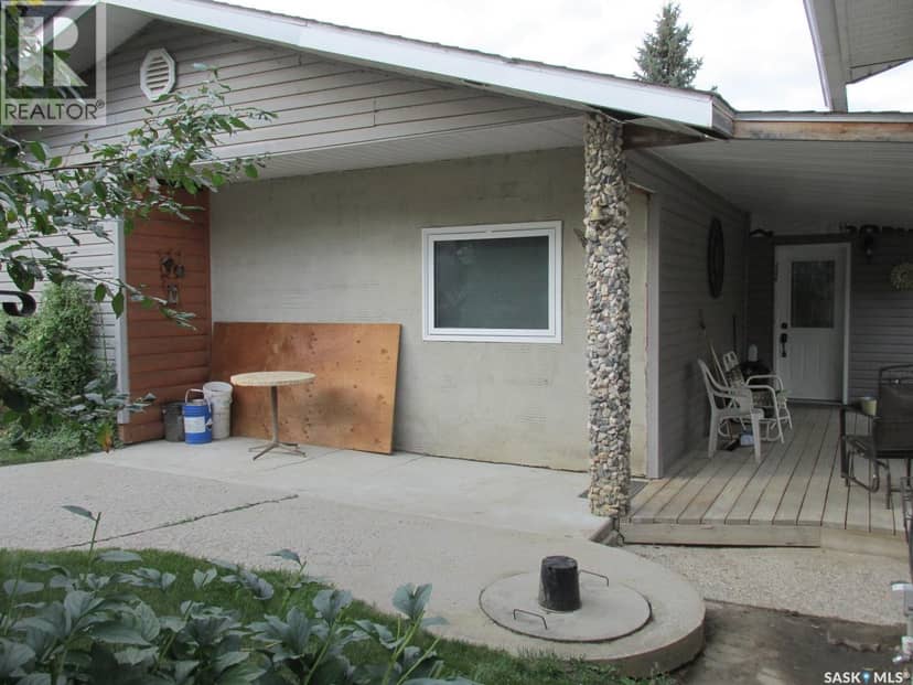 1118 Birch AVENUE — photo 17 of 40